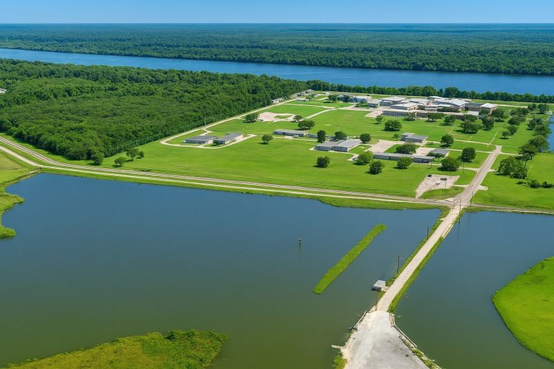 Best Bathroom Remodeling pros in Fayetteville, NC